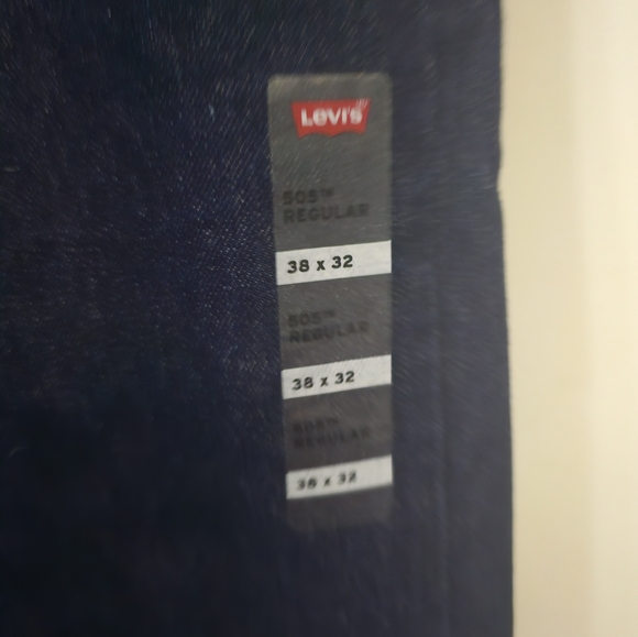 Mens Levi 505 38 X 32 Regular  NWT - Picture 7 of 7